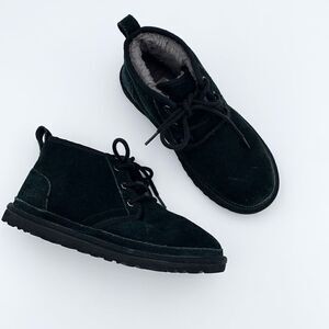 UGG Neumel black suede leather shearling wool lined ankle boots men’s size 7